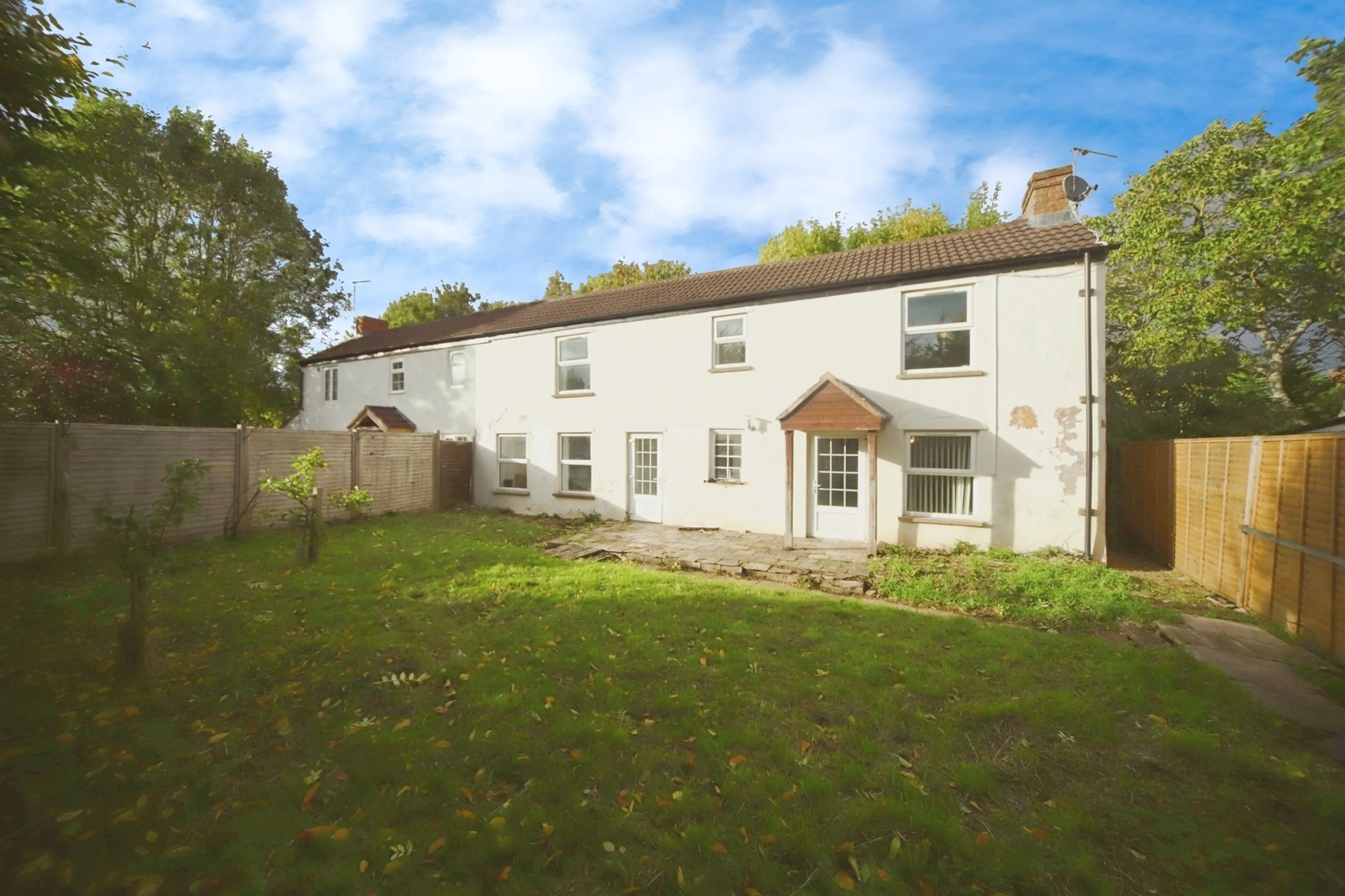 Property photo 0