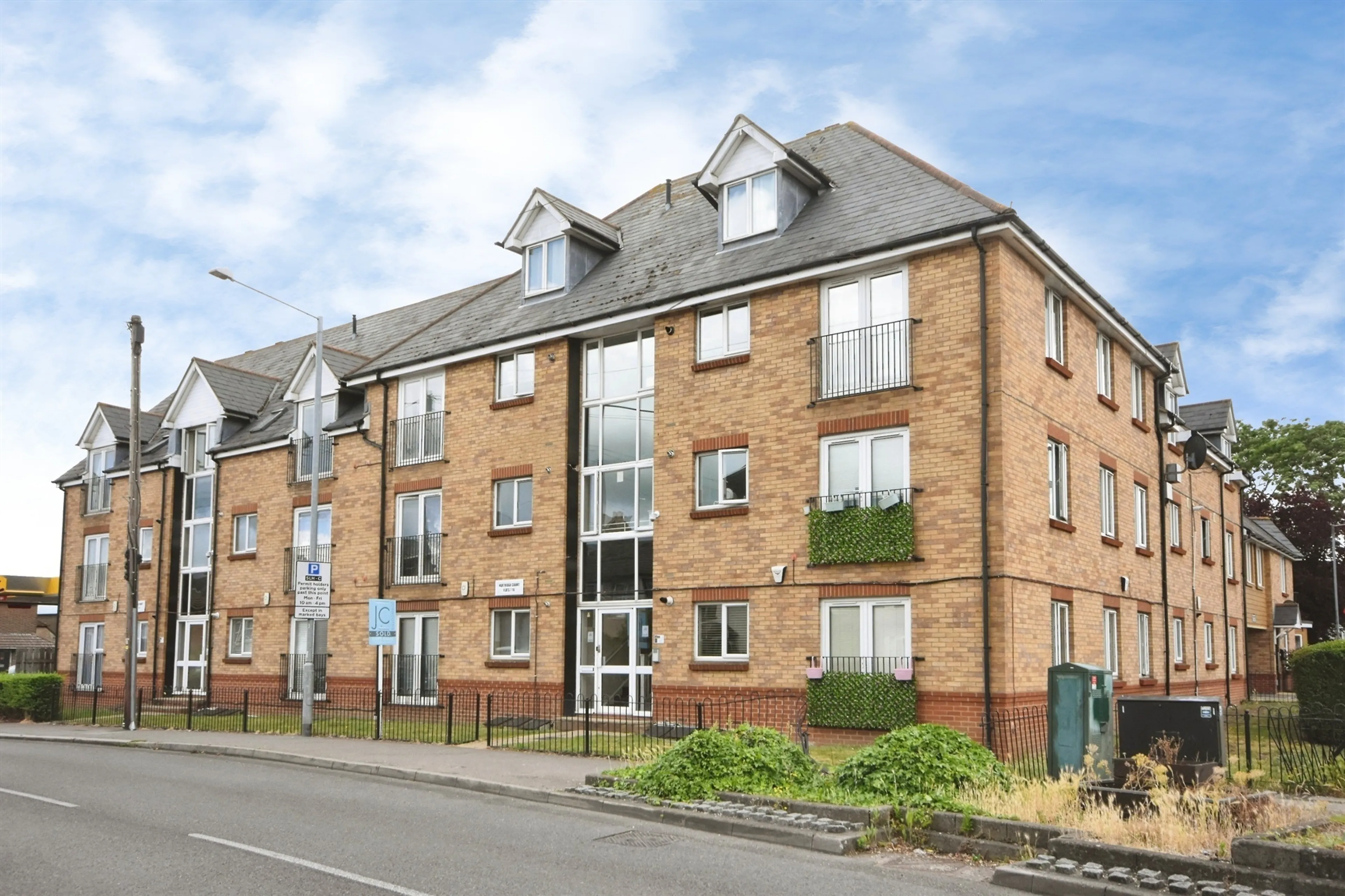 Property photo 0