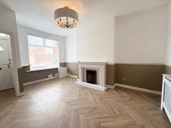 Oxford Grove, BL1