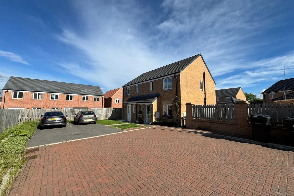 Whernside Close, Harrogate