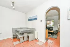 Highgrove Close, Calne
