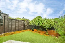 Highgrove Close, Calne
