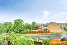 Highgrove Close, Calne