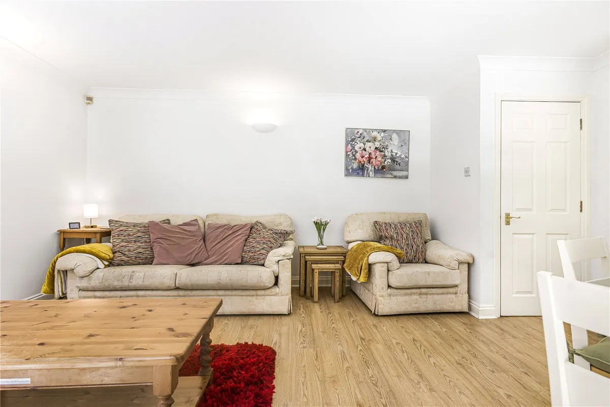Dorchester Close, Headington, Oxford, OX3