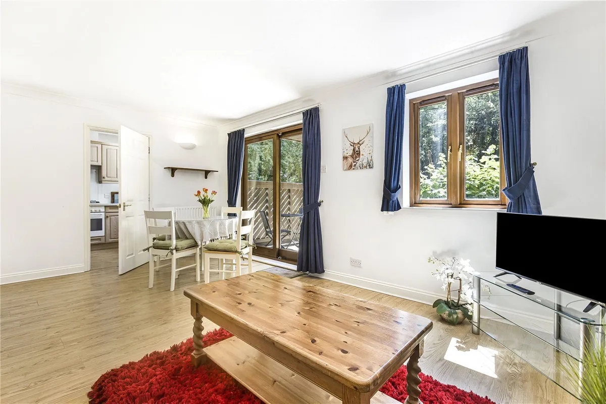 Dorchester Close, Headington, Oxford, OX3