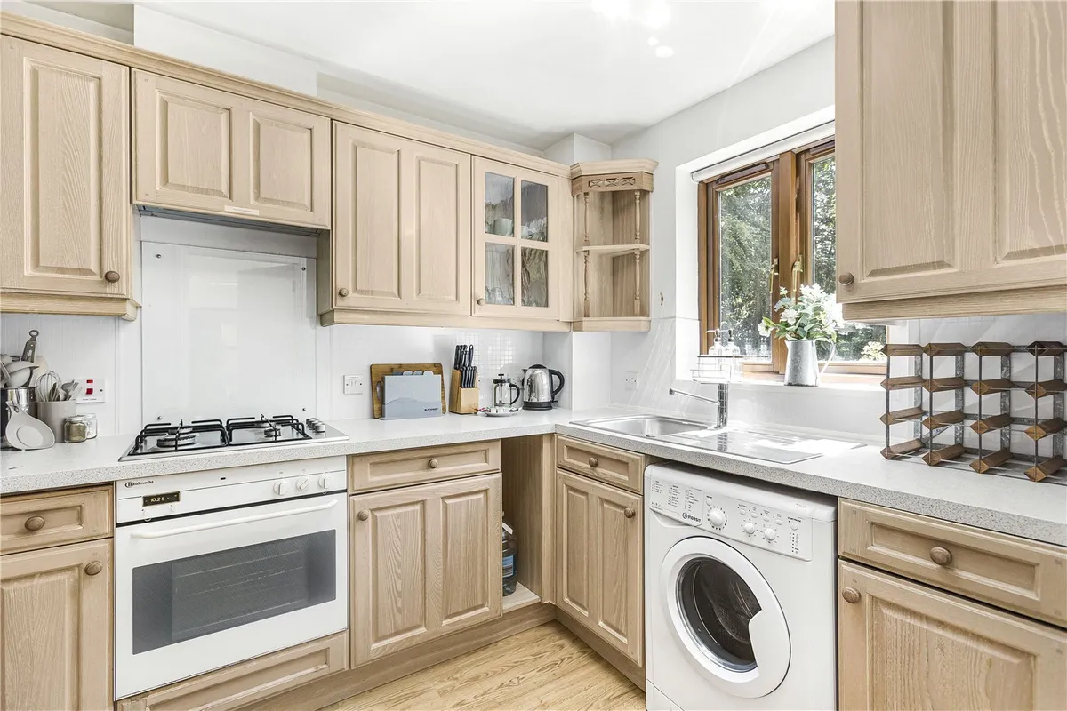 Dorchester Close, Headington, Oxford, OX3