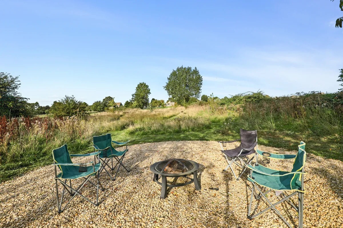 Asthall Leigh, Witney, Oxfordshire, OX29