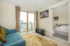 21 Durnsford Road, London, SW19 photo 4