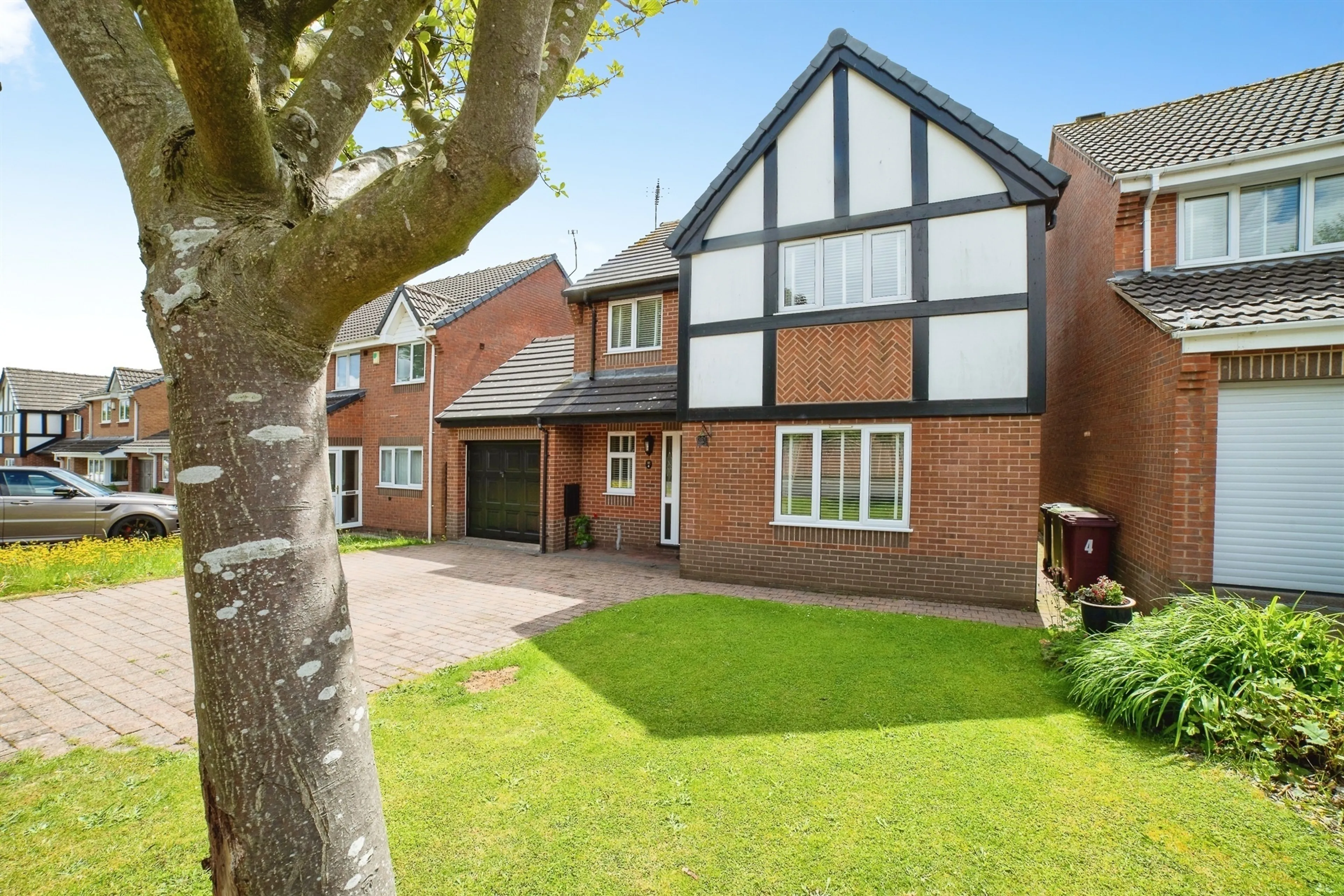 Property photo 0
