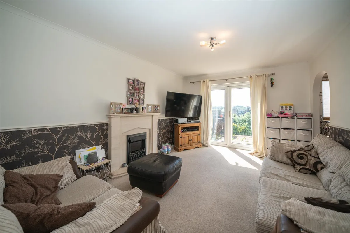 Temple Mead, Old Town Borders, Hemel Hempstead, Hertfordshire, HP2 5AR