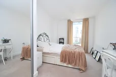Longmead Terrace, Bath