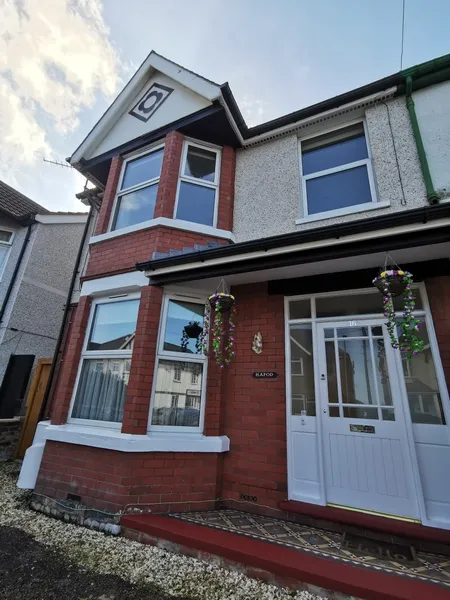 Pendorlan Avenue, Colwyn Bay, LL29 8EA