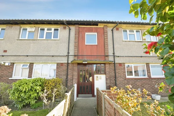 Kingston Hill Avenue, Romford, RM6