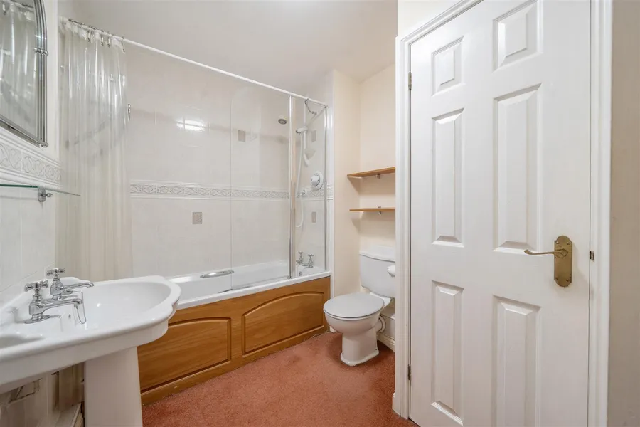 Property Image 19