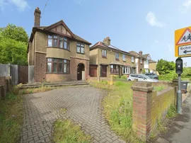 Park Road, Ware thumb 3