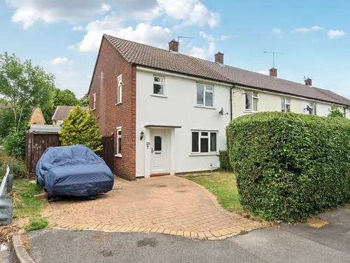 Gwent Close, Maidenheadphoto