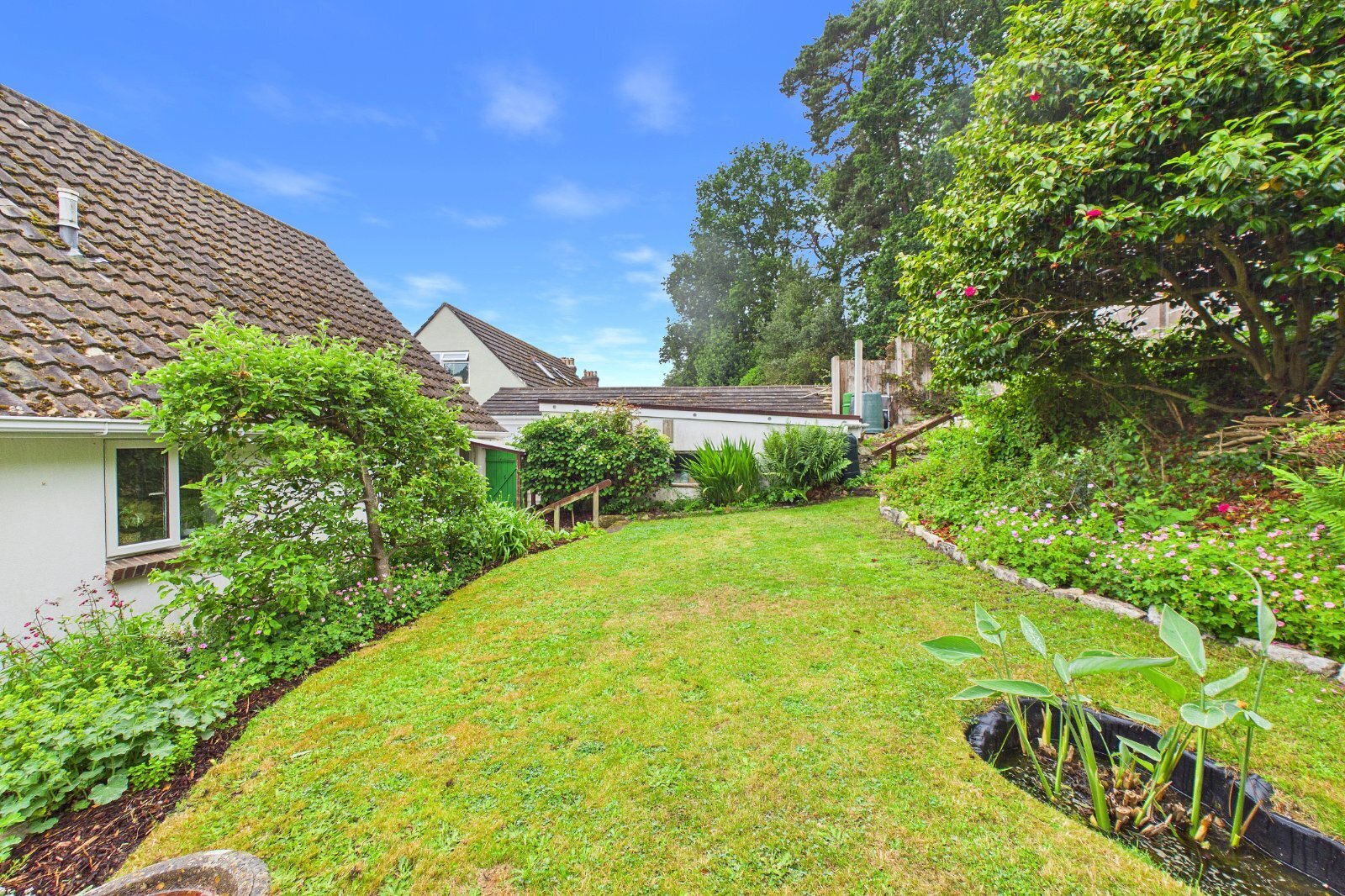 Charborough Road, Broadstone, Dorset, BH18 Image 4
