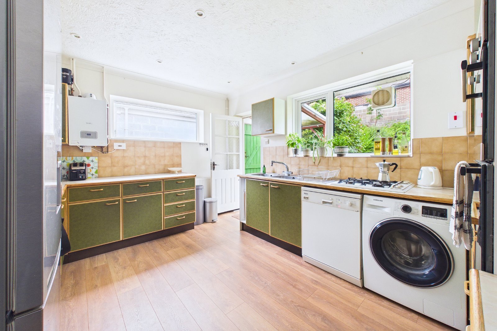 Charborough Road, Broadstone, Dorset, BH18 Image 10