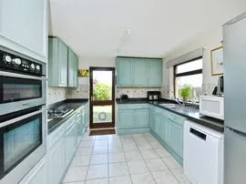 Lynher Drive, Saltash thumb 2