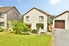 Lynher Drive, Saltash
