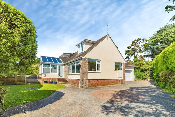 Higher Warborough Road, BRIXHAM, Devo...