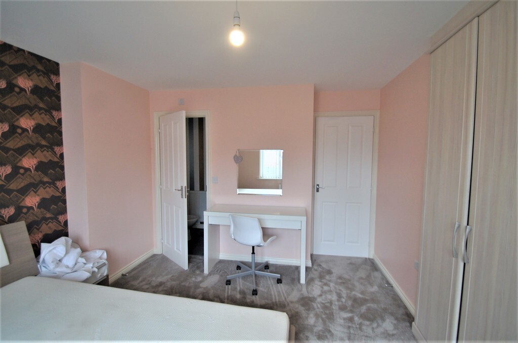 Cheshire Close, Coventry, CV3 1PT Image 17