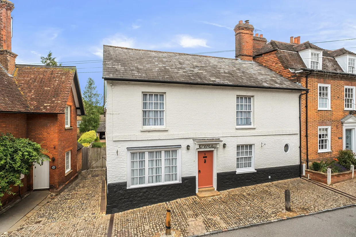 High Street, Chipstead, TN13 photo 1