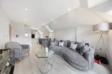 Pampisford Road, South Croydon