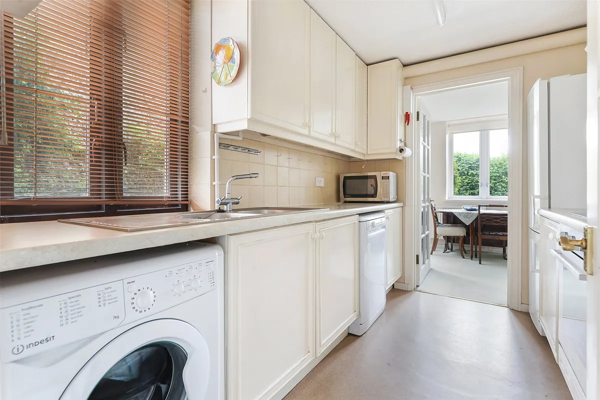 Sondes Farm, Glebe Road, Dorking, Surrey, RH4