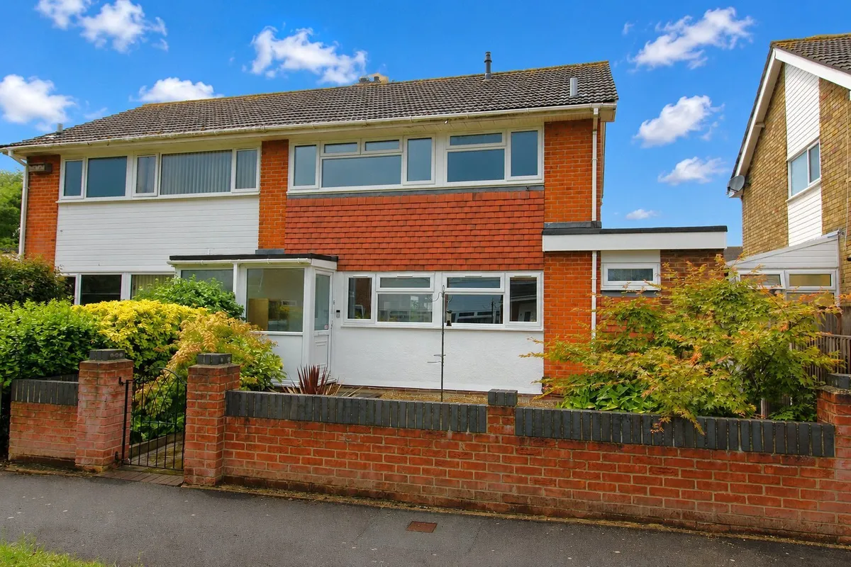 Dunstable Walk, Fareham, Hampshire, PO14