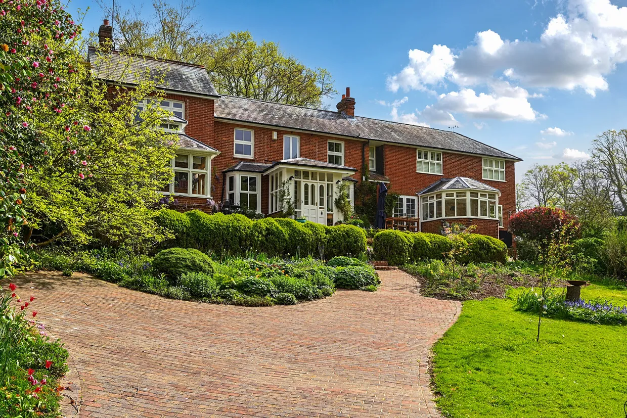 Horsted Lane, Danehill, RH17 photo 1