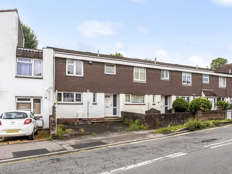 Property thumbnail 3 out of 3