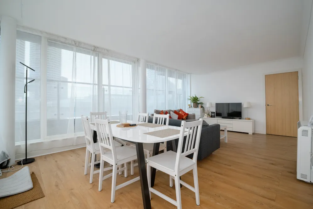 Boardwalk Place, London, E14 photo 17