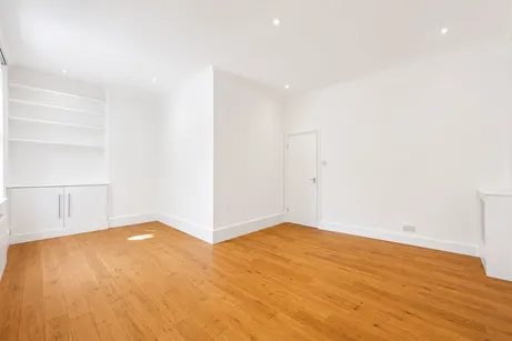 Ladbroke Grove, Notting Hill, W10