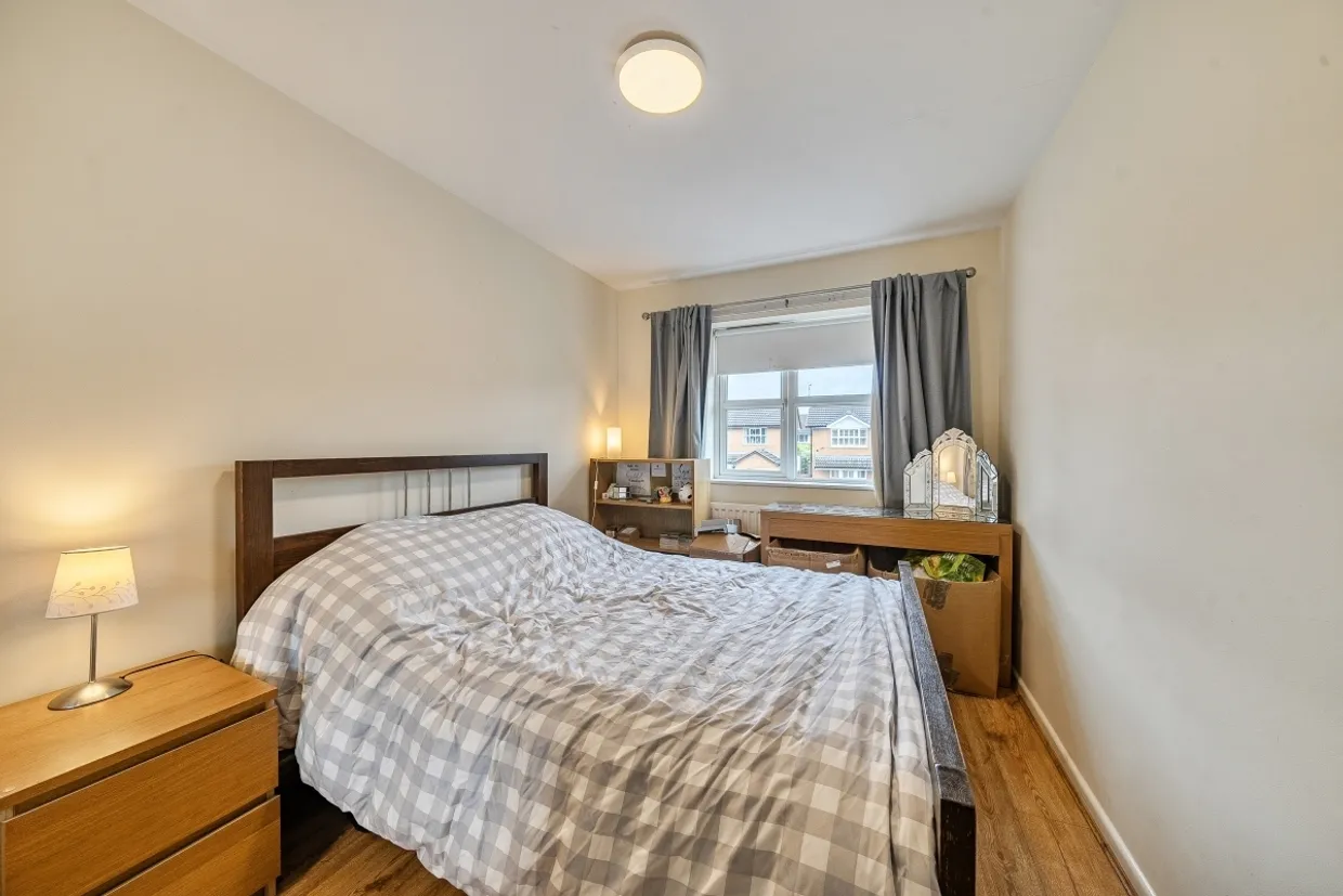 St. Andrews Crescent, Stratford-upon-Avon, CV37 photo 14