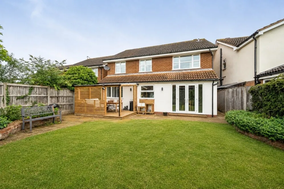 St. Andrews Crescent, Stratford-upon-Avon, CV37 photo 18