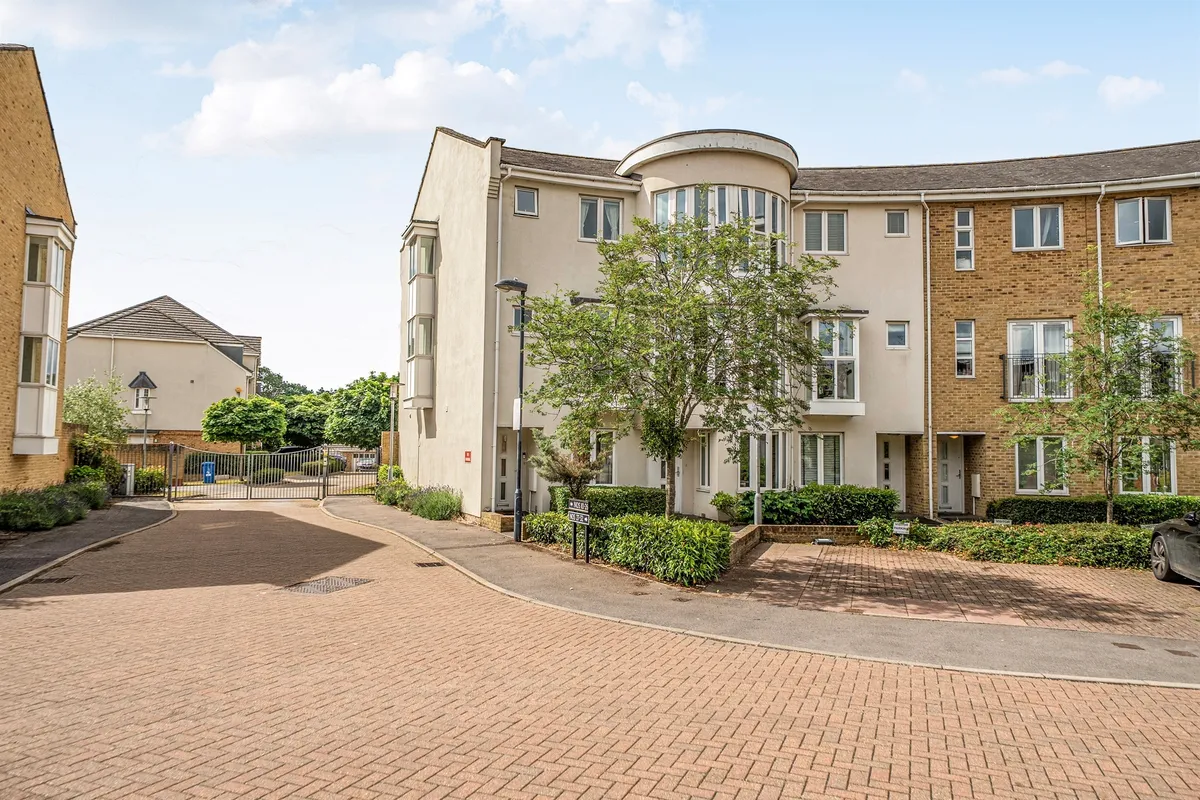 Kingsquarter, Maidenhead