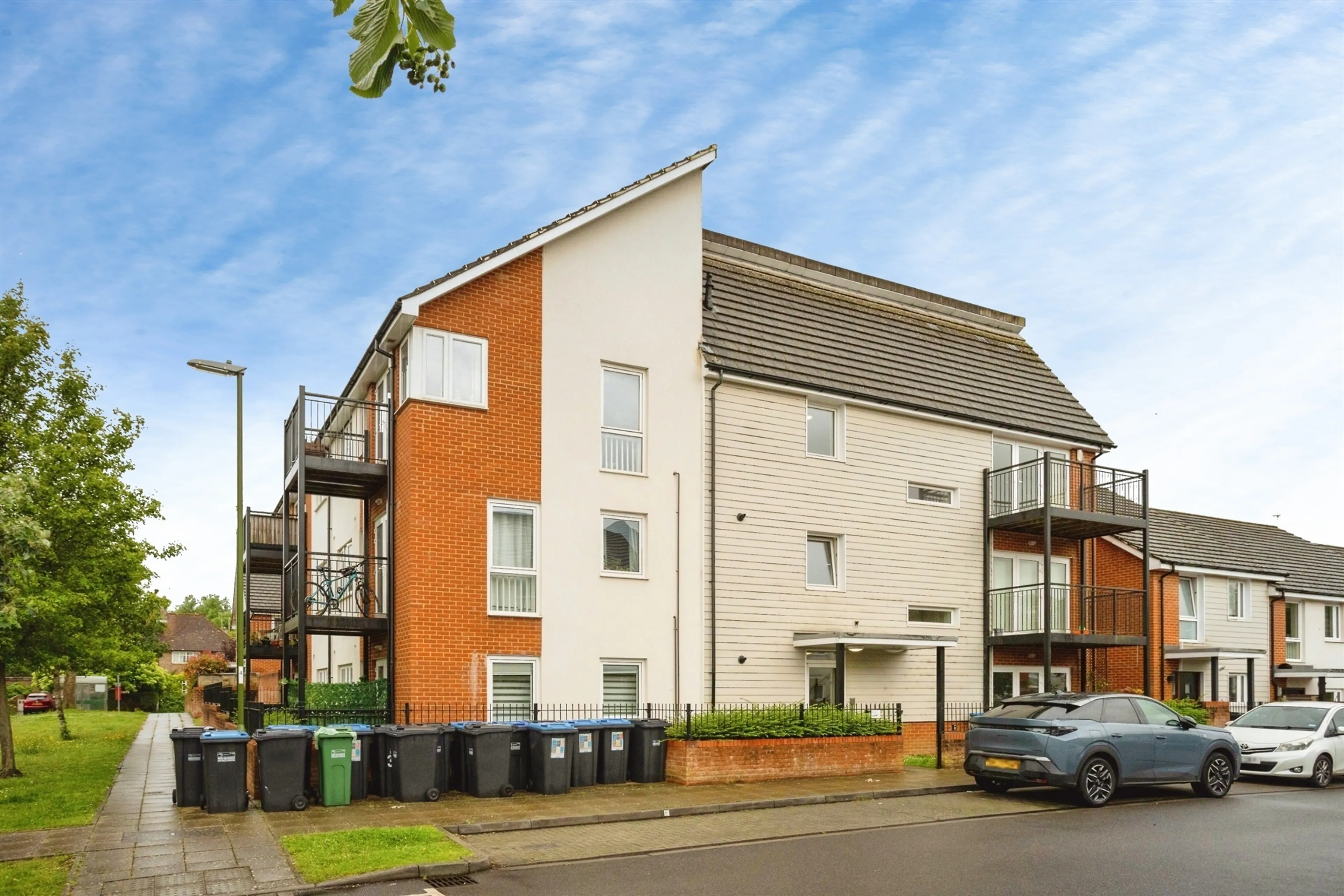 Property photo 0
