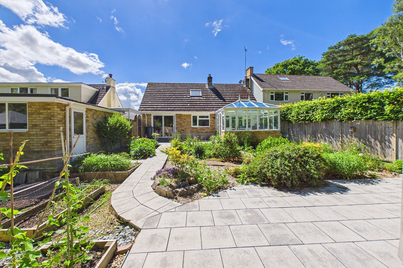 Fairview Drive, Broadstone, Dorset, BH18 Image 6