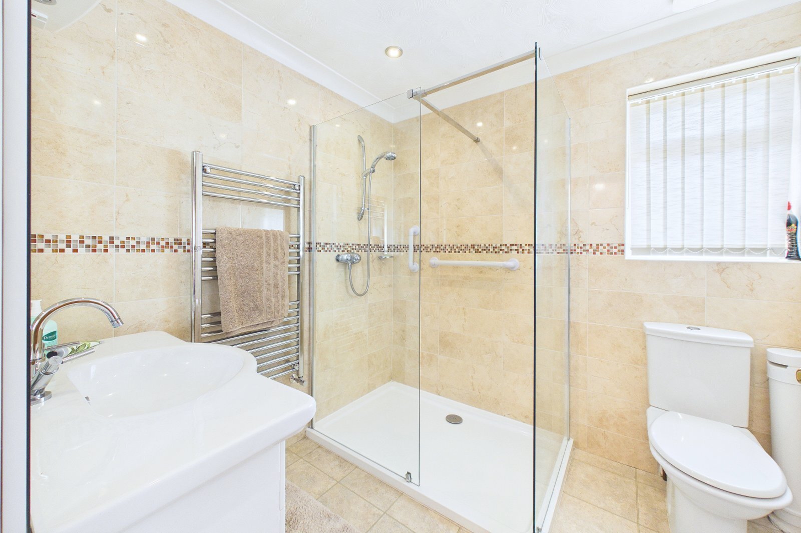 Fairview Drive, Broadstone, Dorset, BH18 Image 16