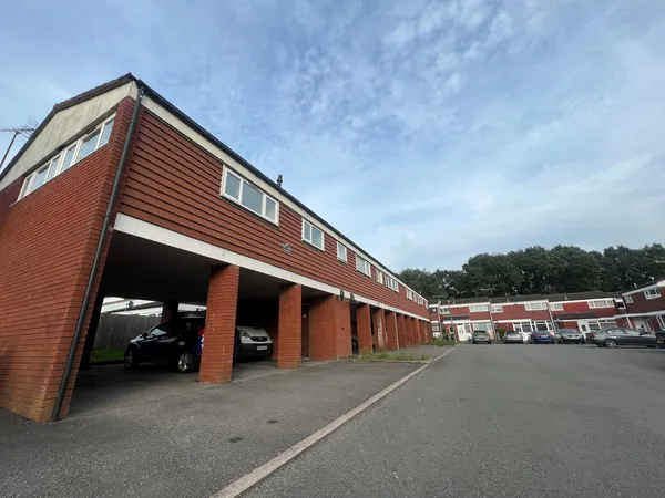 Chedworth Close, Redditch