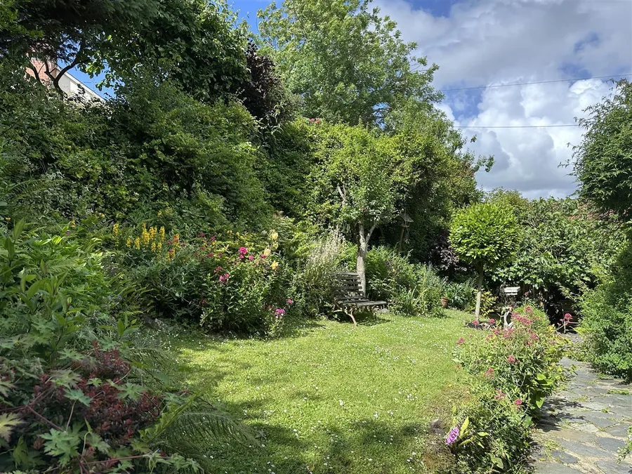 Property Image 43