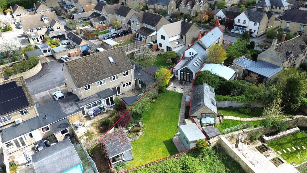 https://mr0.homeflow-assets.co.uk/files/photo/image/47520/9874/_x_/Yz5tQ9UBUU6hGZxqg762Aw.jpg