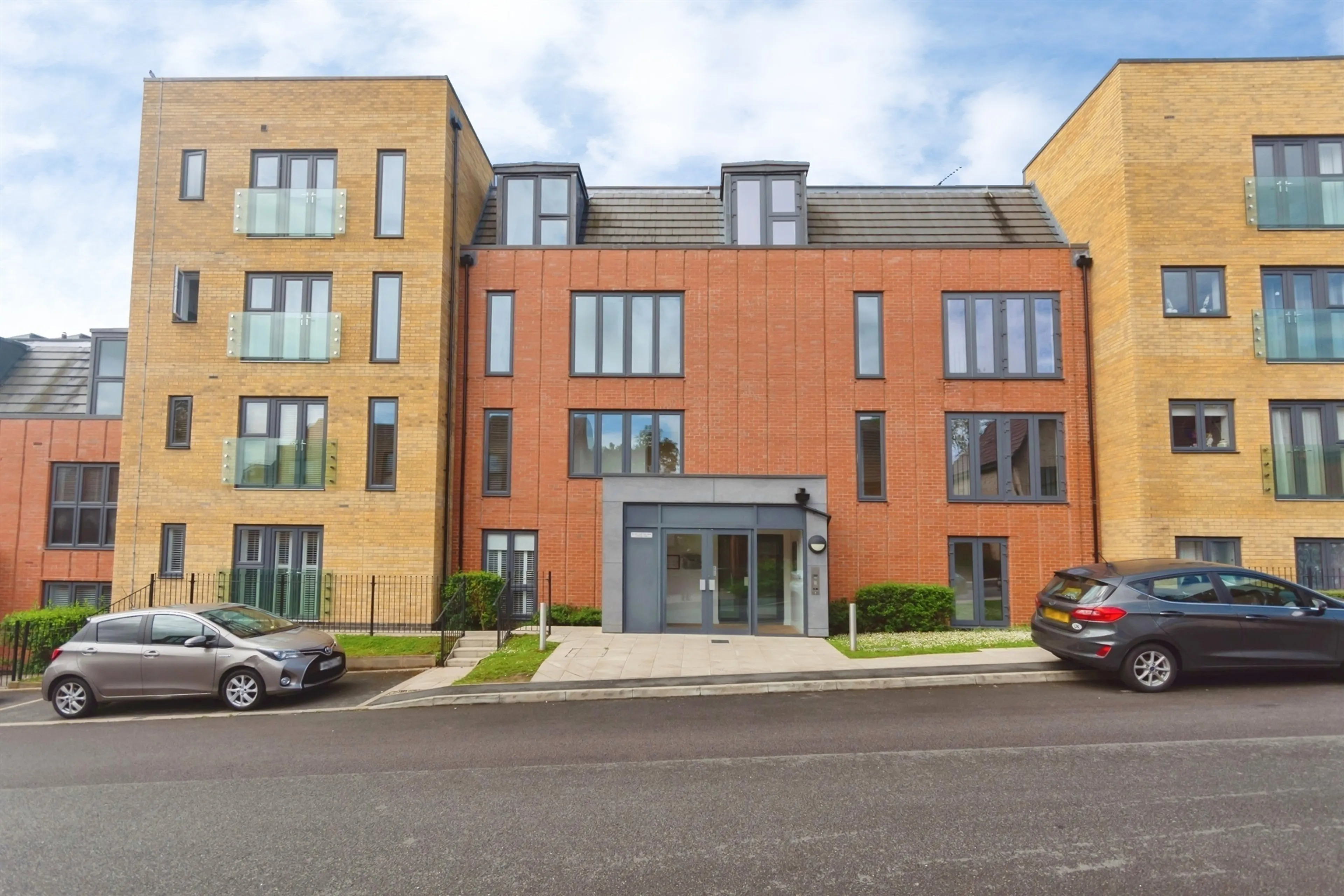 Property at New House Farm Drive, Northfield, Birmingham