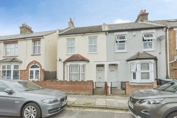 St. James's Avenue, Gravesend, Kent, ...