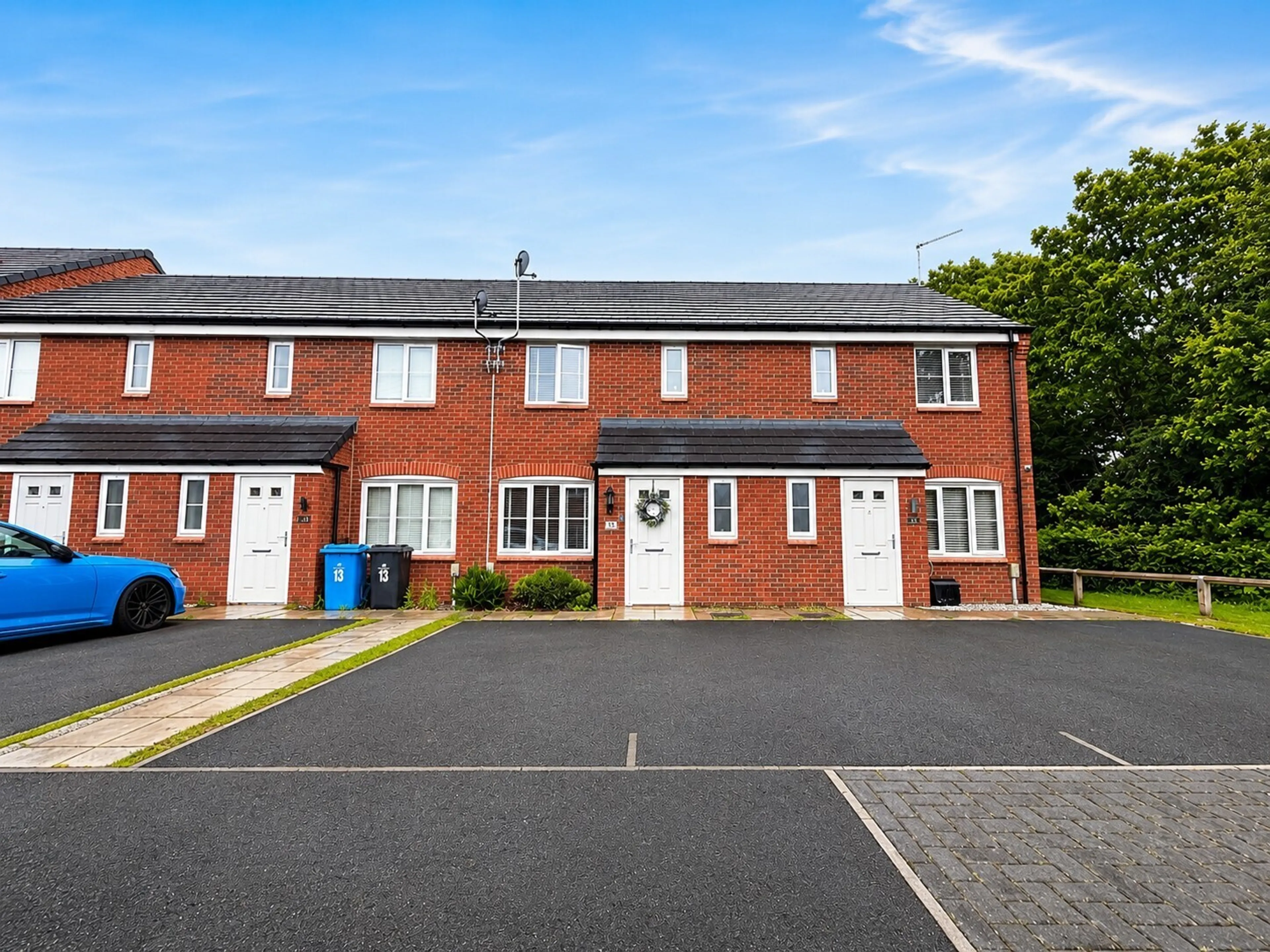 Property at Wolfscote Close, Oakwood, Derby