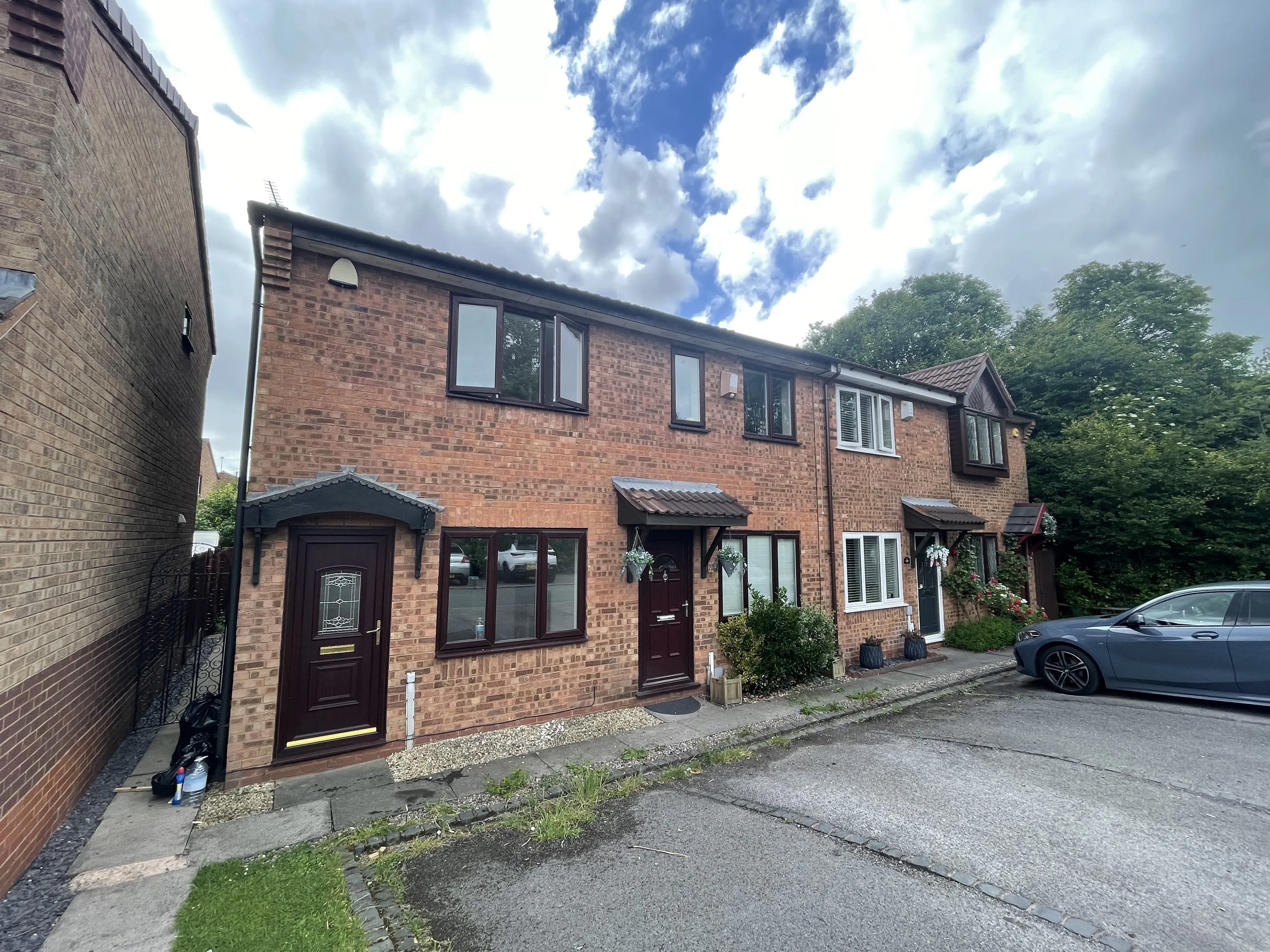 Property photo 0