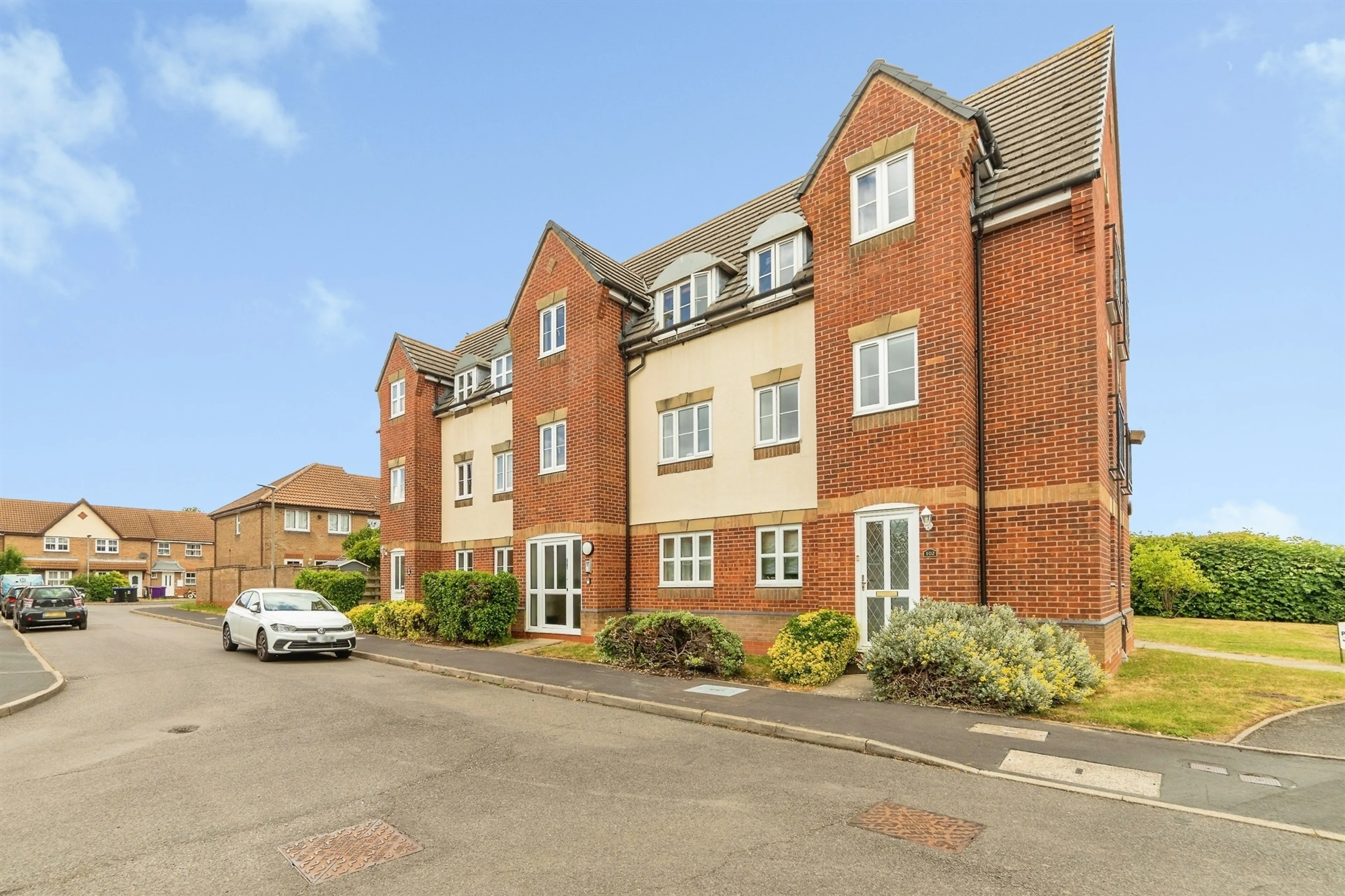 Property photo 0