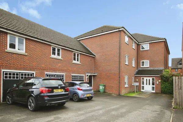 Fenton Place, Middleton, Leeds, West ...