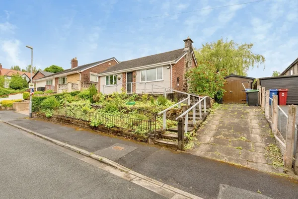 Pasturegate Avenue, Burnley, Lancashi...